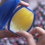 使用凡士林