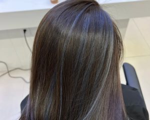 冷棕藍光線染