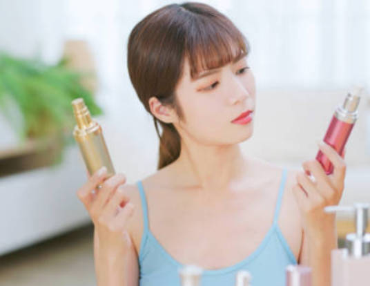 靜態紋是什麼？靜態紋消除只能靠醫美嗎？5大靜態紋消除方法了解
  