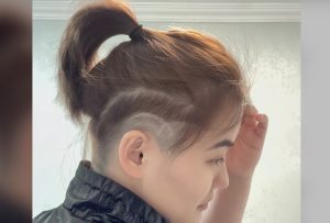 武士頭兩側